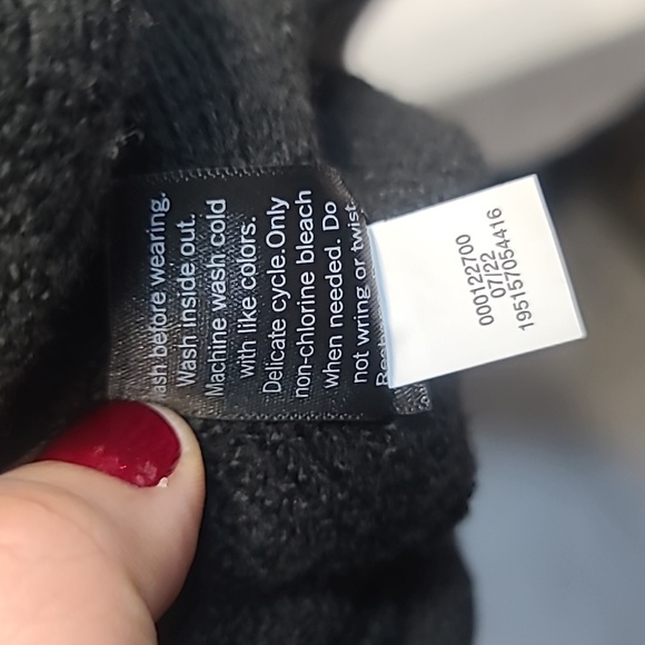 Women's Simply Vera Vera Wang Traveling Cable-Knit Poncho Sweater - Picture 13 of 13